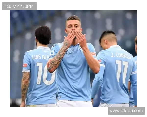 布鲁曰与拉齐奥的激烈对决展现足球魅力与战术智慧的巅峰较量